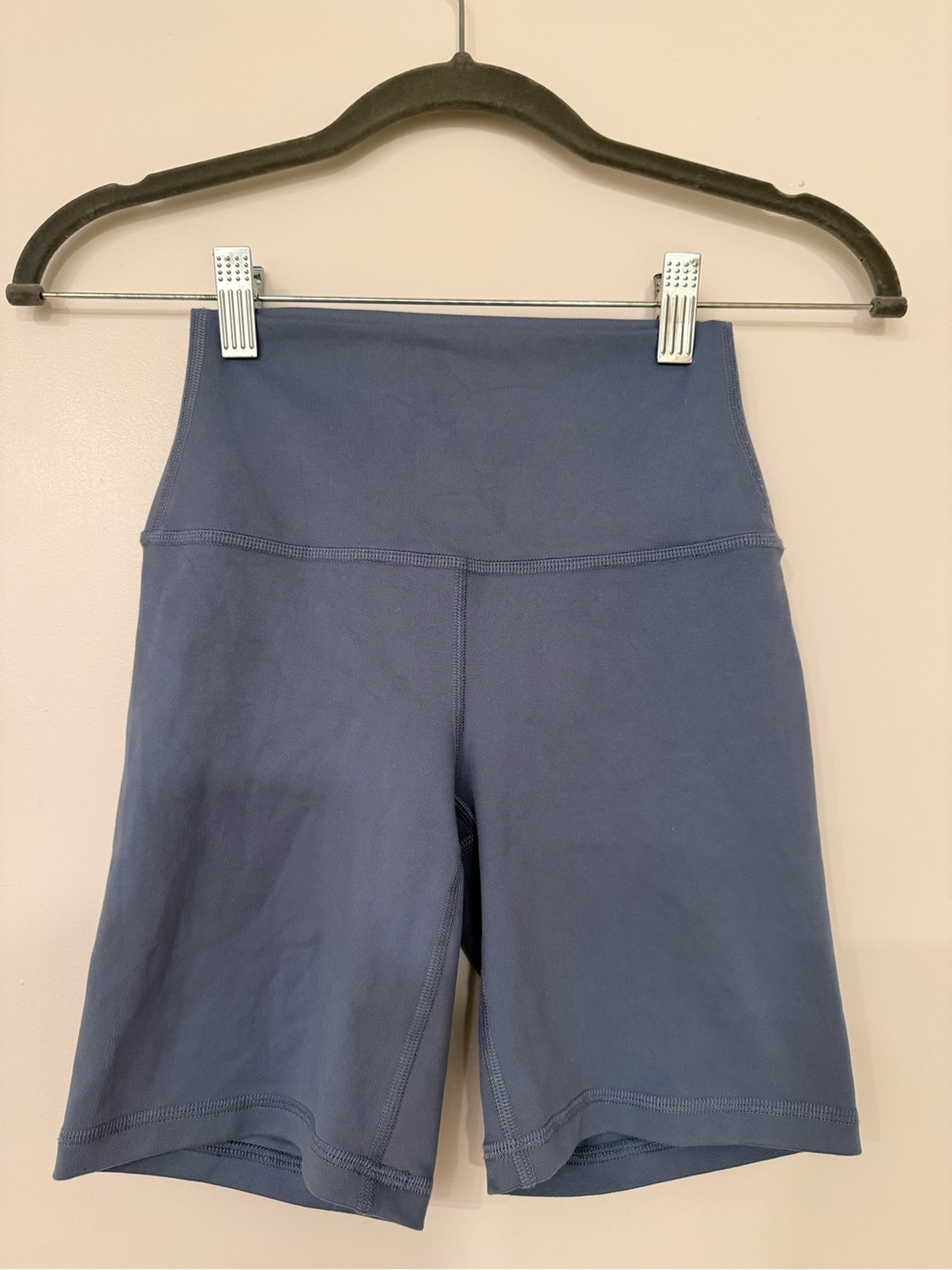 Hollister High-Rise Women’s Bike Shorts in Slate Blue